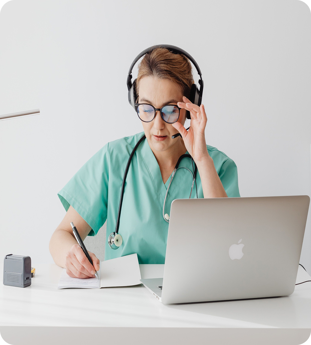 WomanWithHeadset